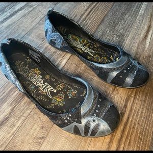 MichelleK black and gray slip on ballet flats with bling.